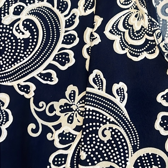 PerSeption Woman Paisley Sleeveless Midi Dress (Navy Blue & White)(Size: 2X) EUC - Picture 6 of 11